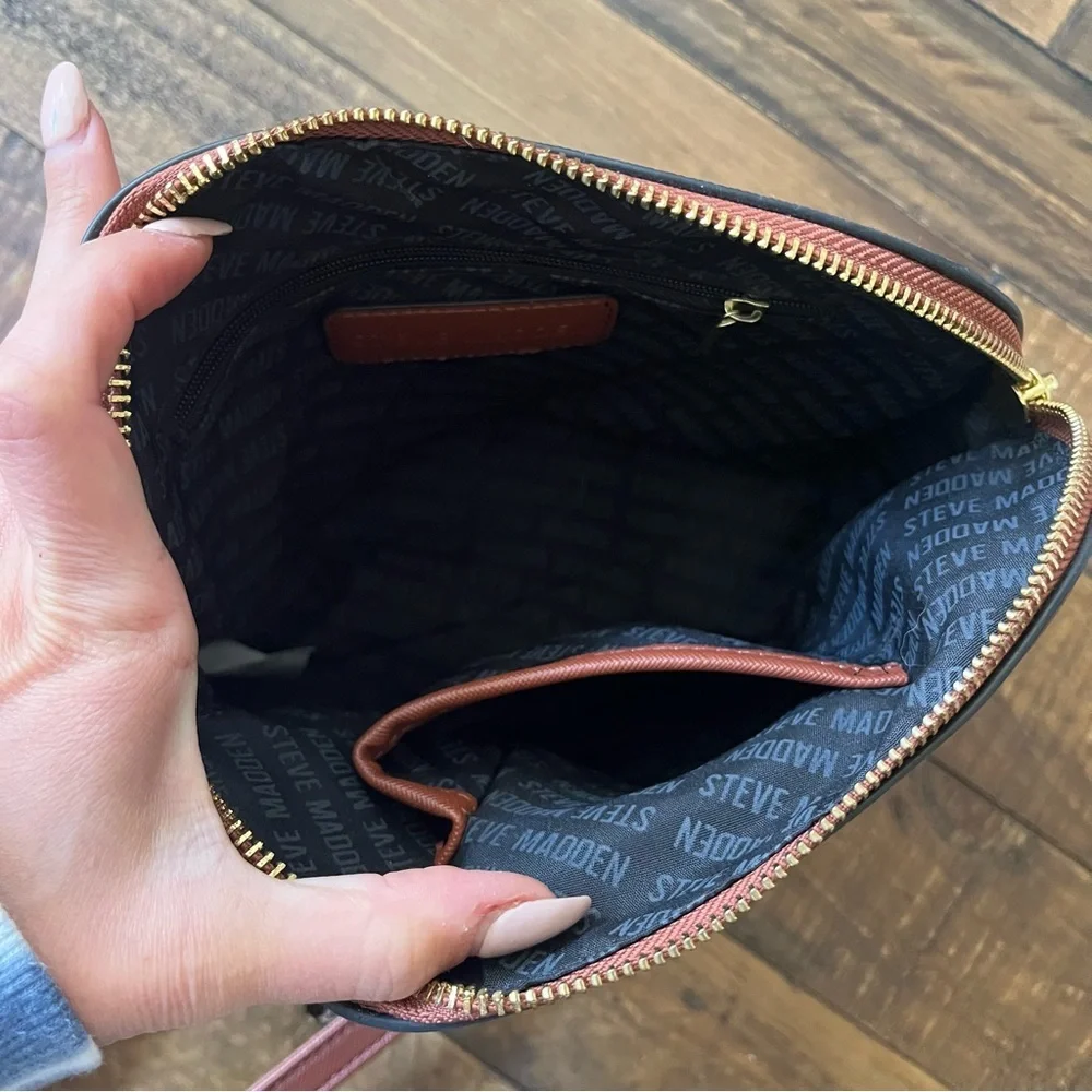 Steve Madden Brown Crossbody Bag - Picture 5 of 10